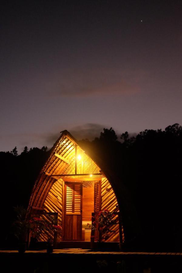 Palayan Paradise Huts San Vicente  Εξωτερικό φωτογραφία